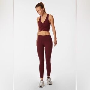 Noli Limitless Leggings in Pinot, Size L, NWT